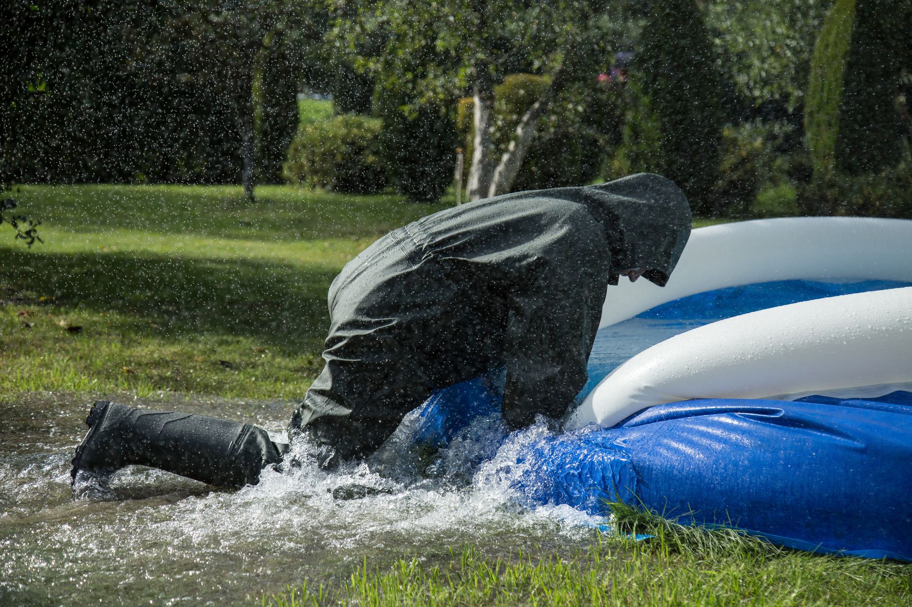 Réparation dégât des eaux équipe à Antibes
